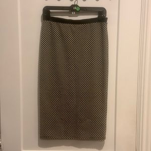 Sexy stretchy polka dot pencil skirt